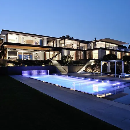 Villa Loya *
